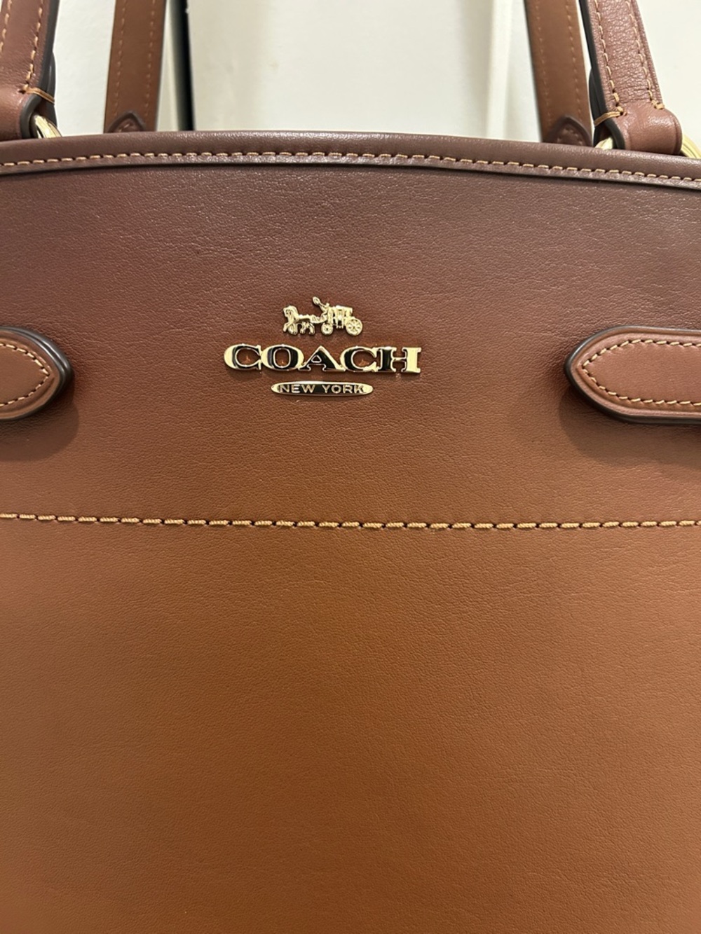 Coach (NWT) Easton Tote Bag in Redwood - Picture 4 of 16